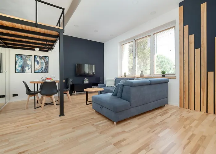 Eleganckie Studio Na 2 Pietrze Dla 4 Osob Z Antresola, Wanna I Parkingiem By Noclegi Renters