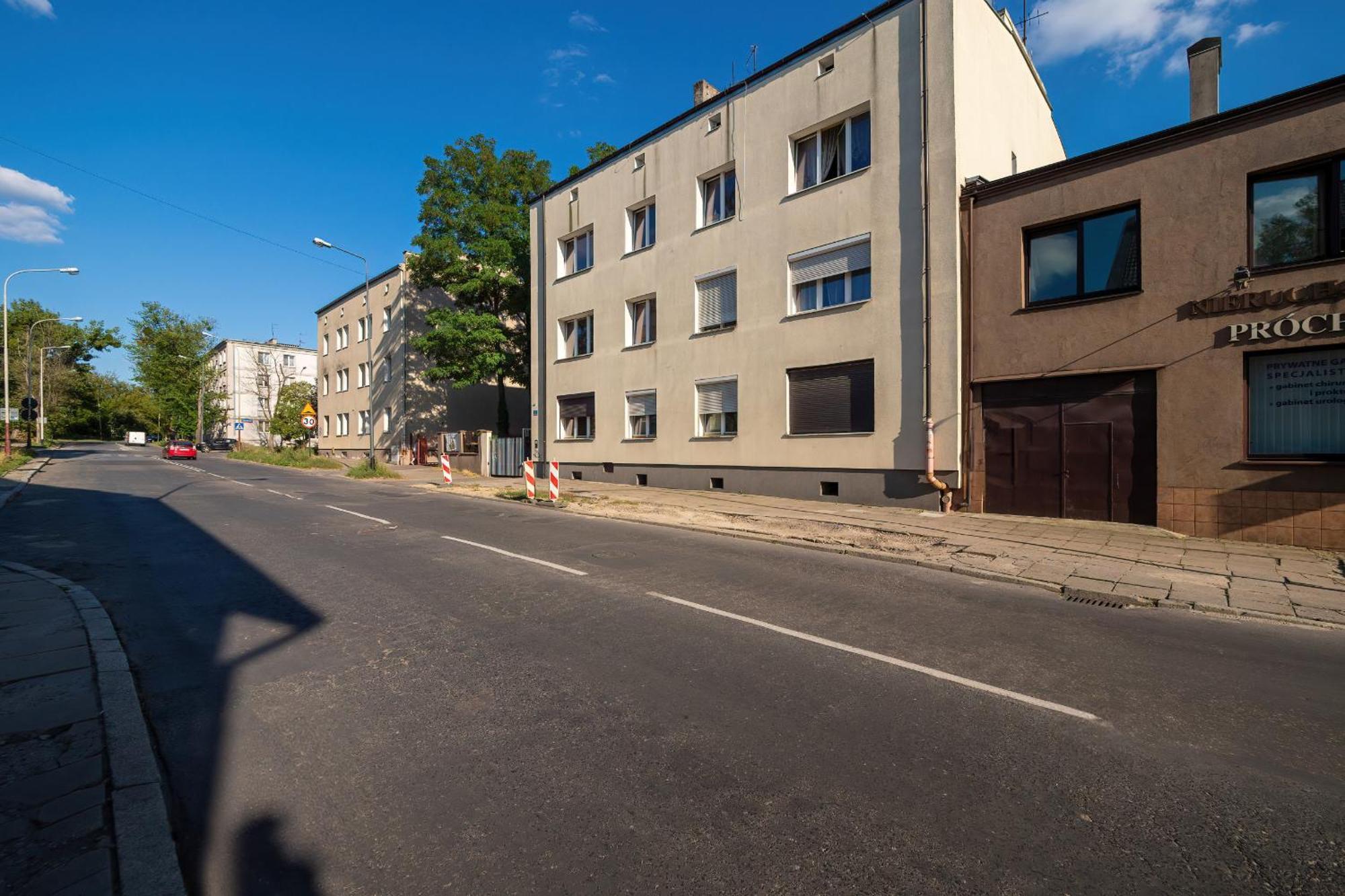 Eleganckie Na 2 Pietrze Dla 4 Osob Z Antresola, Wanna I Parkingiem By Renters *